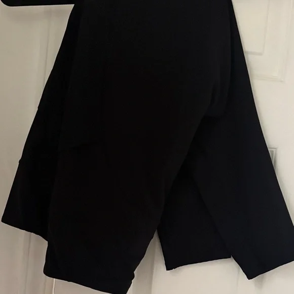 Vuori Black Women’s Jeggings - Picture 3 of 8